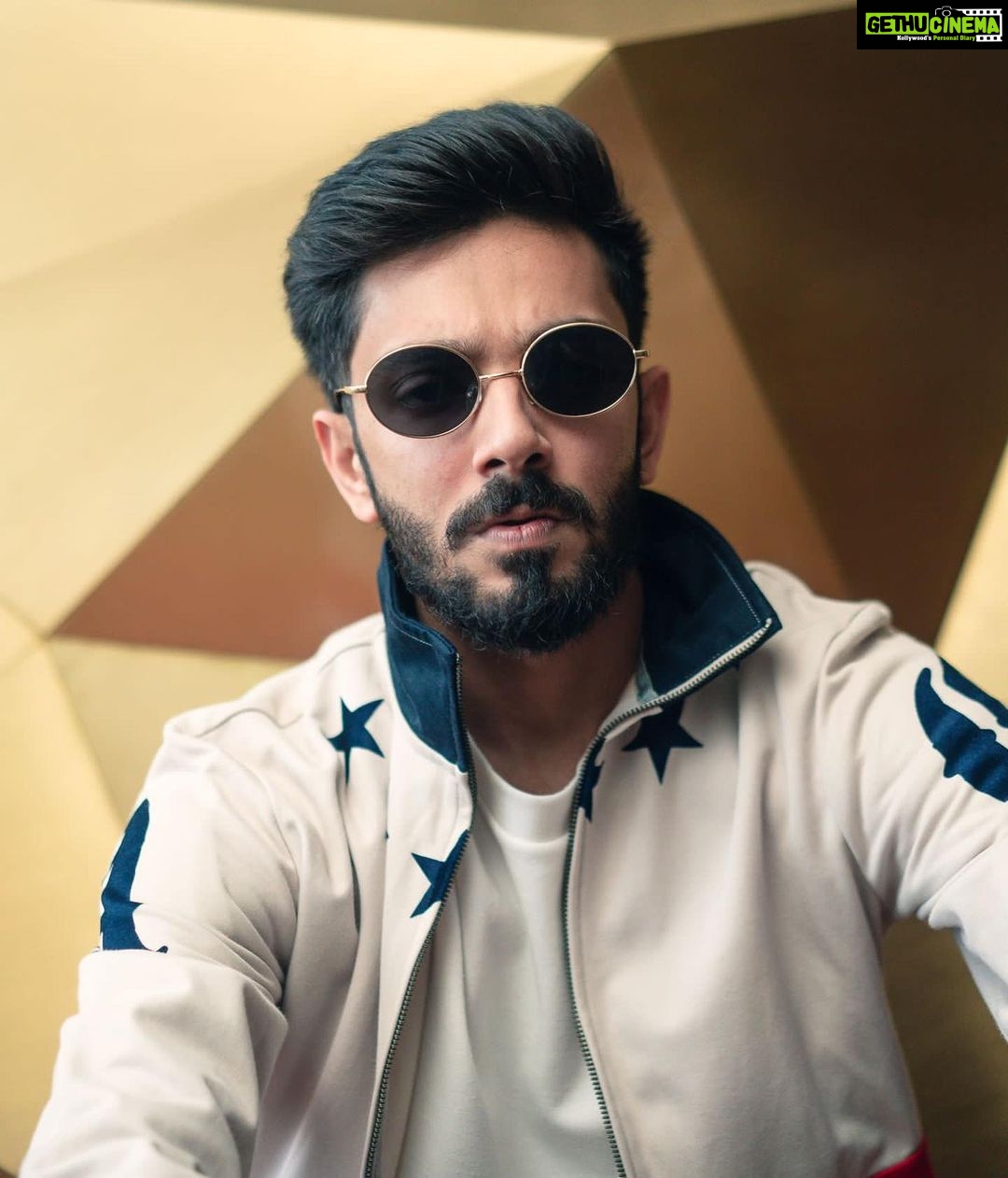 Anirudh Ravichander